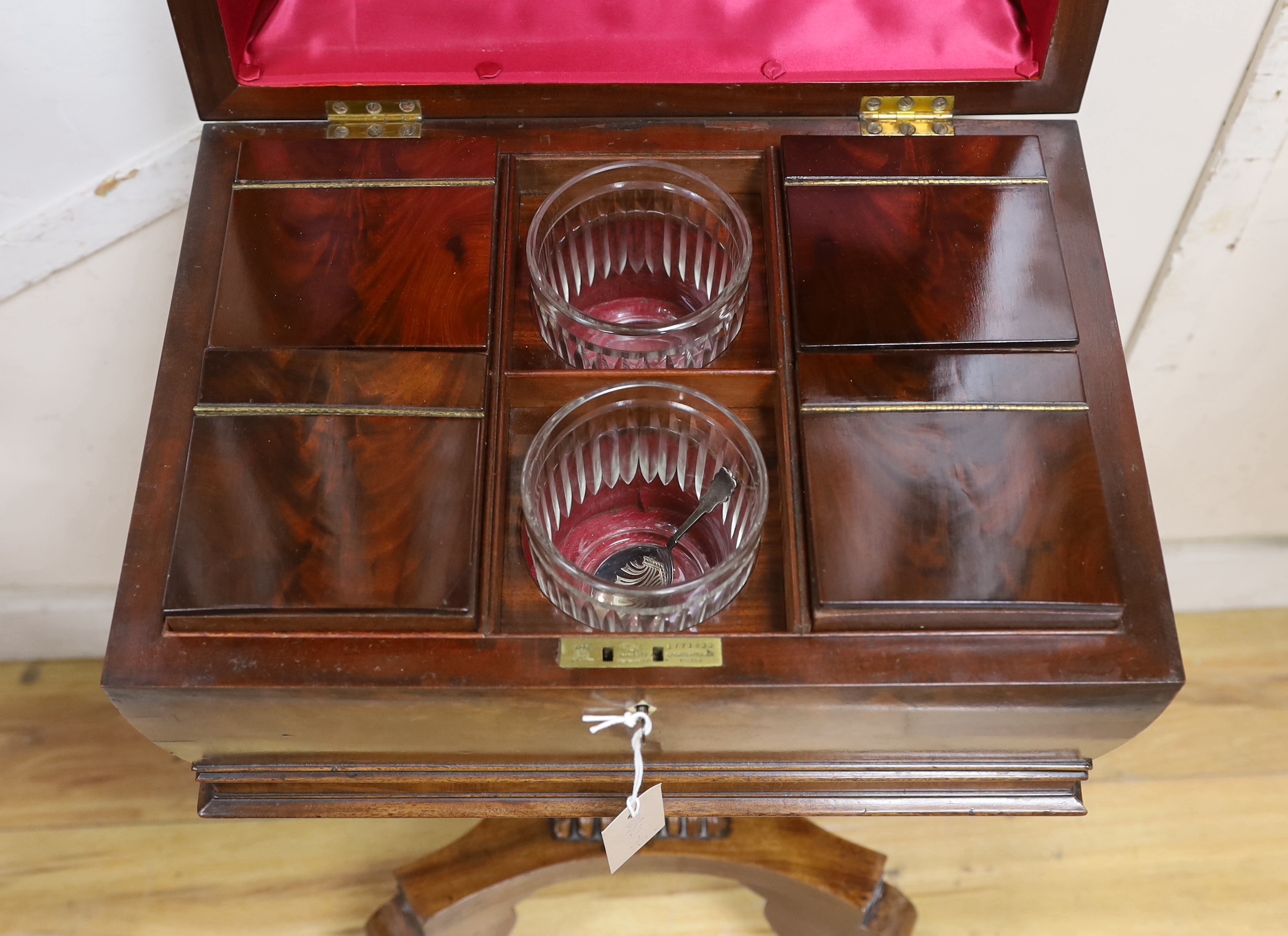 A William IV mahogany teapoy, width 44cm, depth 31cm, height 79cm